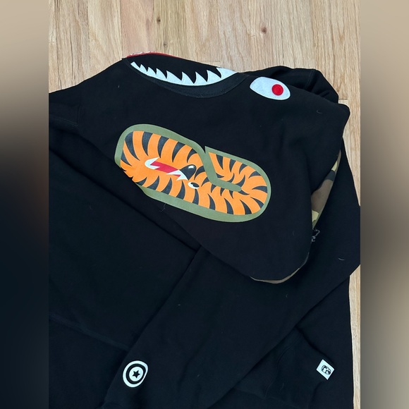 BAPE 1ST SHARK FULL ZIP HOODIE MENS - Picture 6 of 9